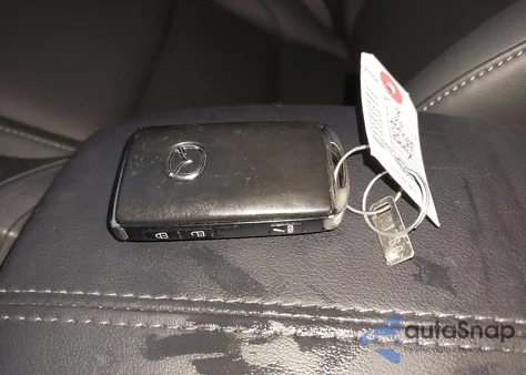 2025 Mazda Cx-30 2.5 S Select Sport from USA, damaged, VIN 3MVDMBBM5SM808294